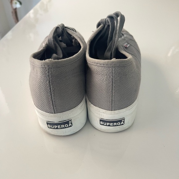 Superga Platform Sneakers in Grey Sage US 7.5 - Picture 4 of 6